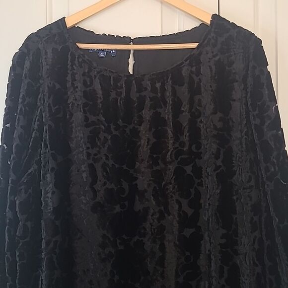 Talbots RSVP Black Velvet Floral Burnout Lined Blouse Tunic Top Size 2X - Picture 2 of 14
